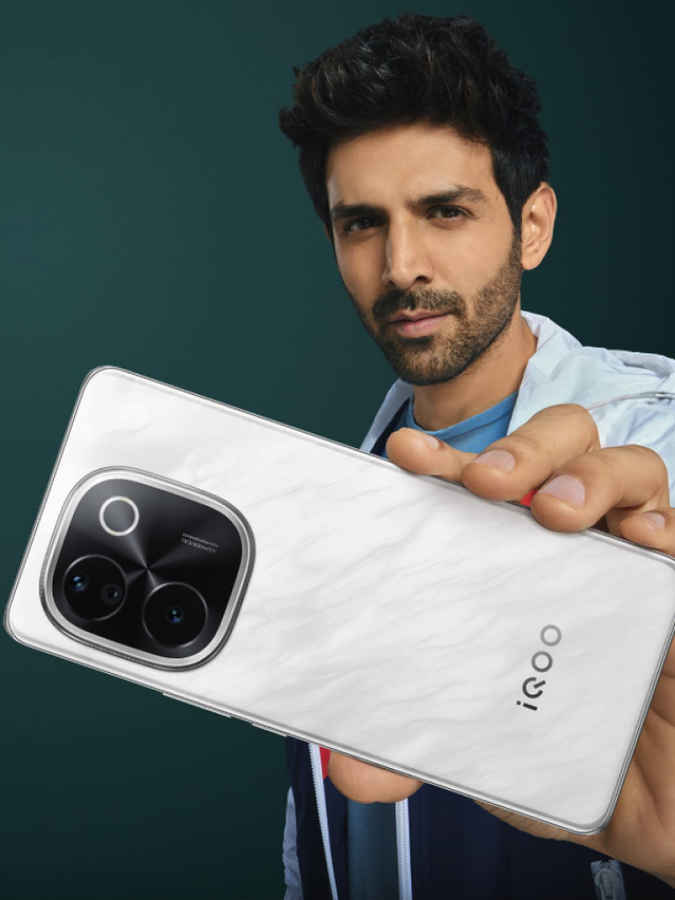 iQOO Z9s Pro First Sale Starts Today with 3000 Instant Discount (1)