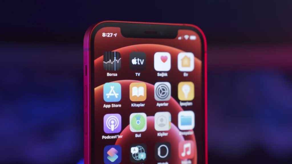 iphone se 4 launch update affordable smartphone