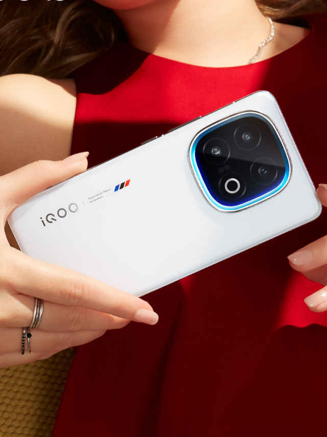iqoo 13 (1)