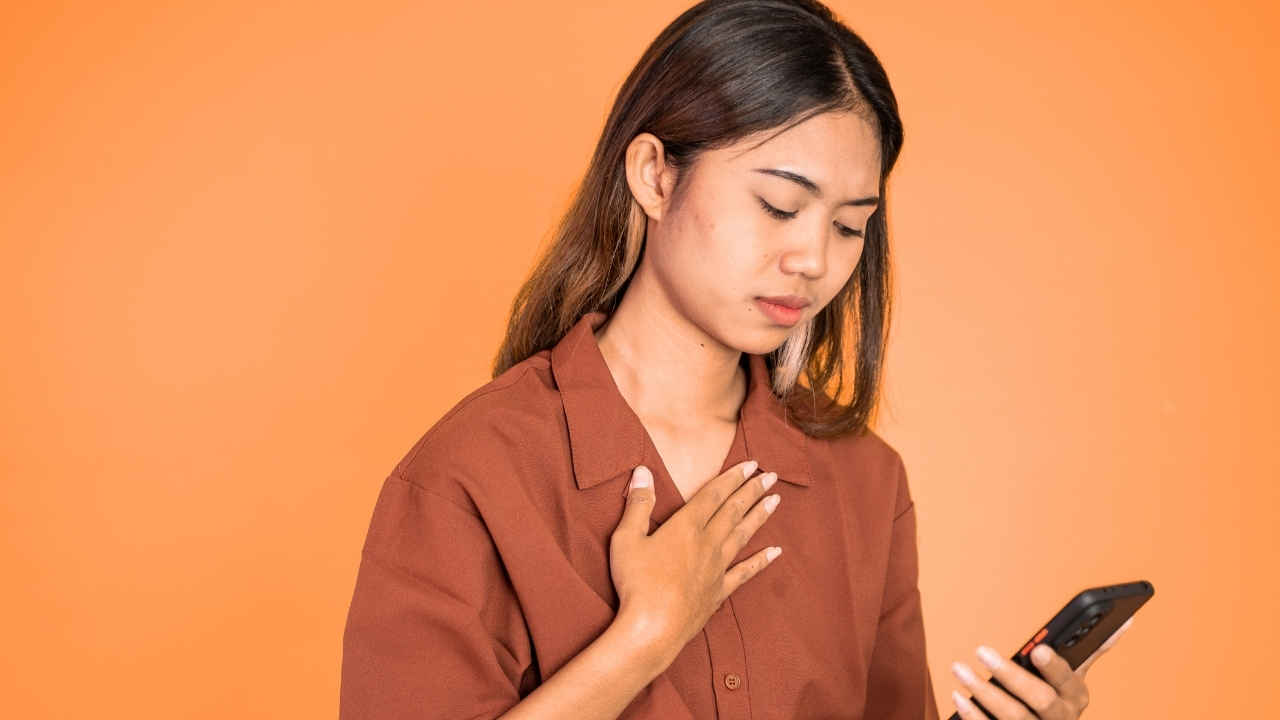 सस्ते प्लान की वैलिडिटी हो गई कम..इस टेलीकॉम कंपनी ने कर दिया बड़ा बदलाव, रिचार्ज करने से पहले जान लें