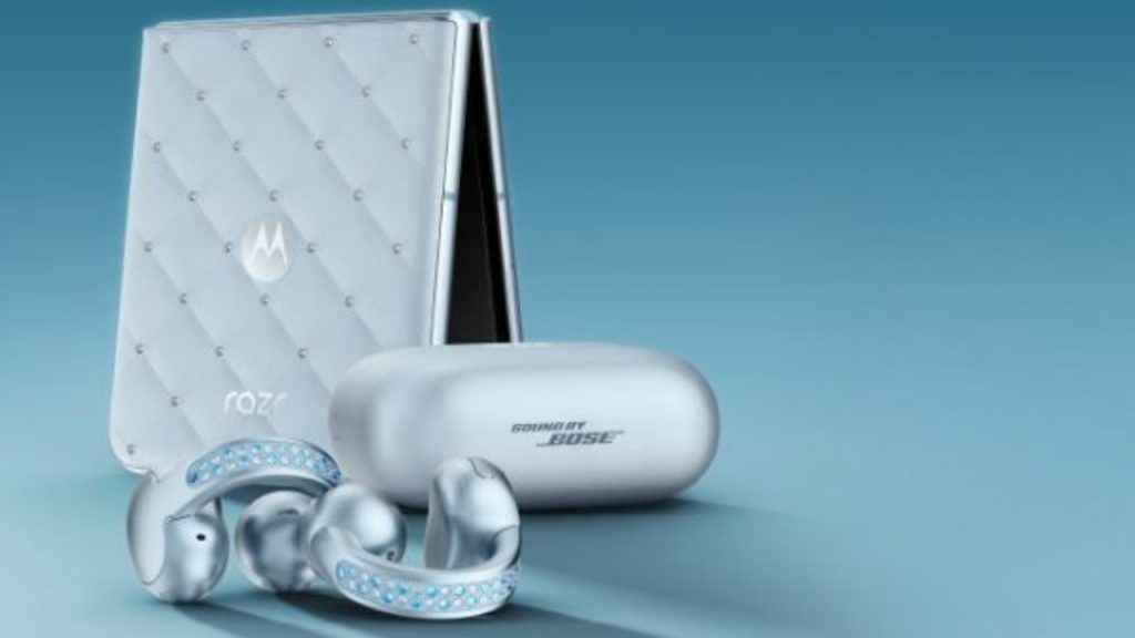 motorola-razr-60-swarovski-edition-launched-in-india-price-specifications-flipkart-sale