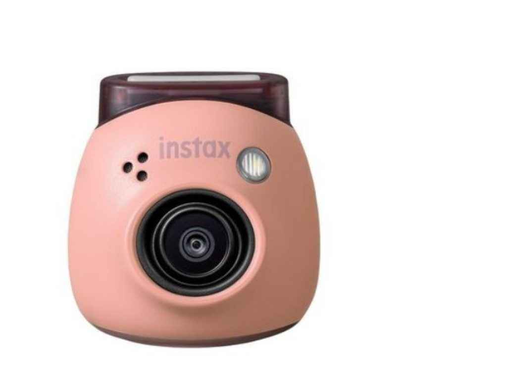 myntra offers for fujifilm instant cameras starting price of rs 5999