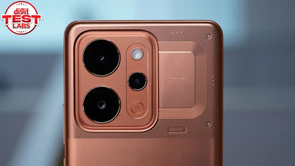 realme p4 power camera close look