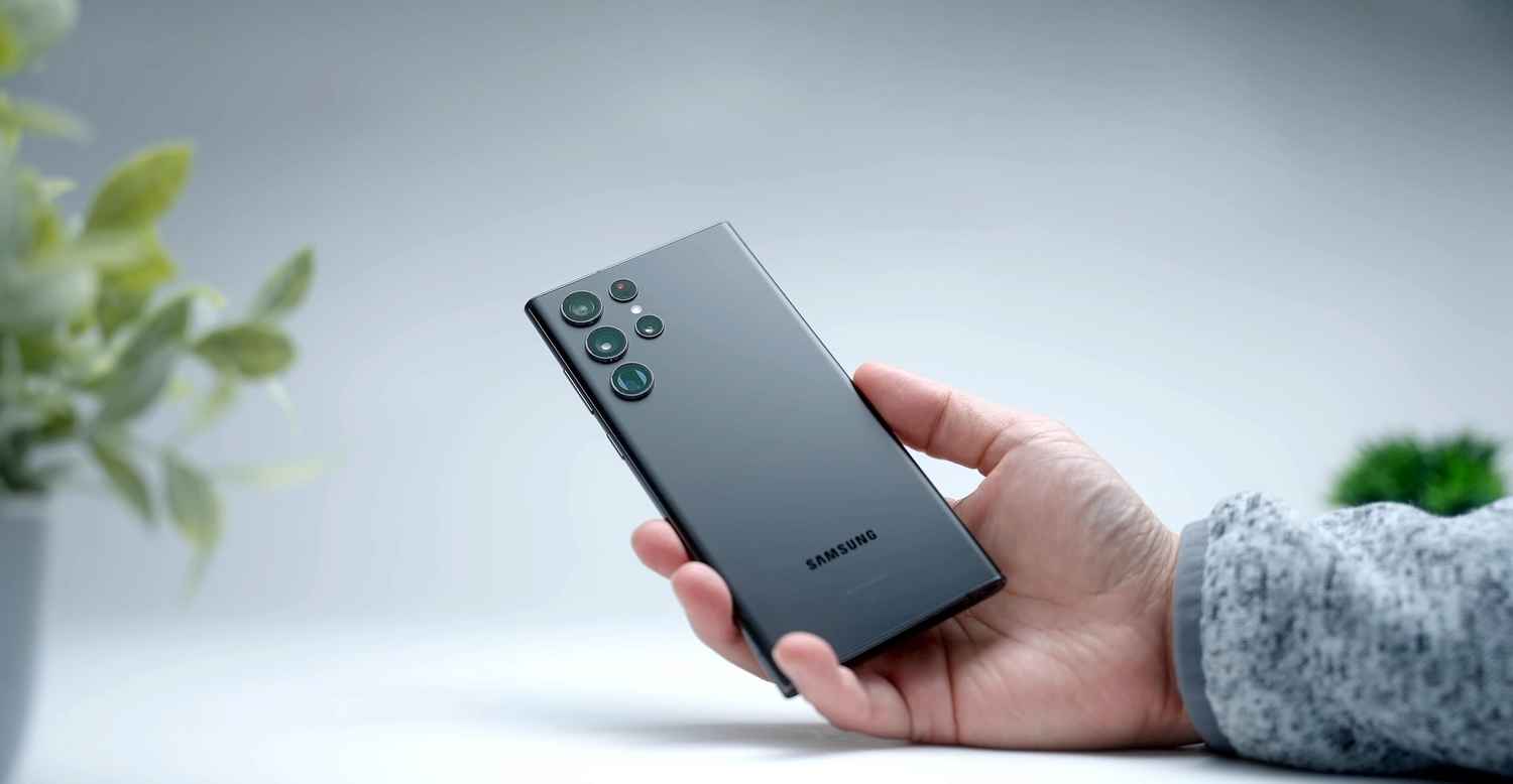 Samsung Galaxy S22 Ultra glitch leaves users locked out after reset: Here’s what is happening