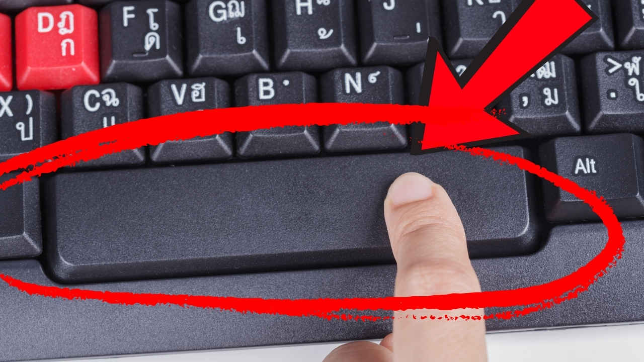 कीबोर्ड पर स्पेसबार क्यों होता है इतना बड़ा? रोज करते हैं इस्तेमाल लेकिन नहीं जानते होंगे ये कारण, खास है वजह