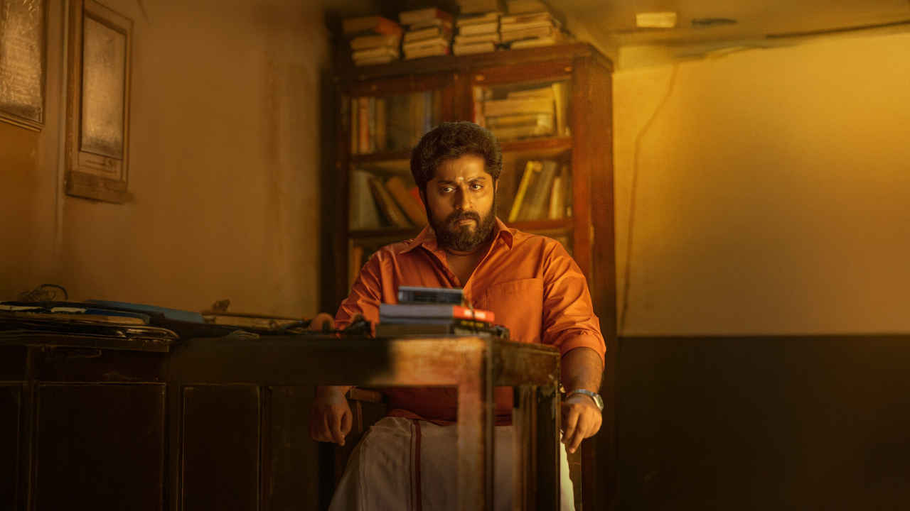 स्पाई-थ्रिलर पर बनीं ये 5 फिल्में हैं देती हैं रोमांच का डबल डोज़, The Family Man को भी दे देंगी मात?