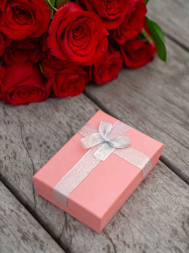 valentine day 2025 gift ideas