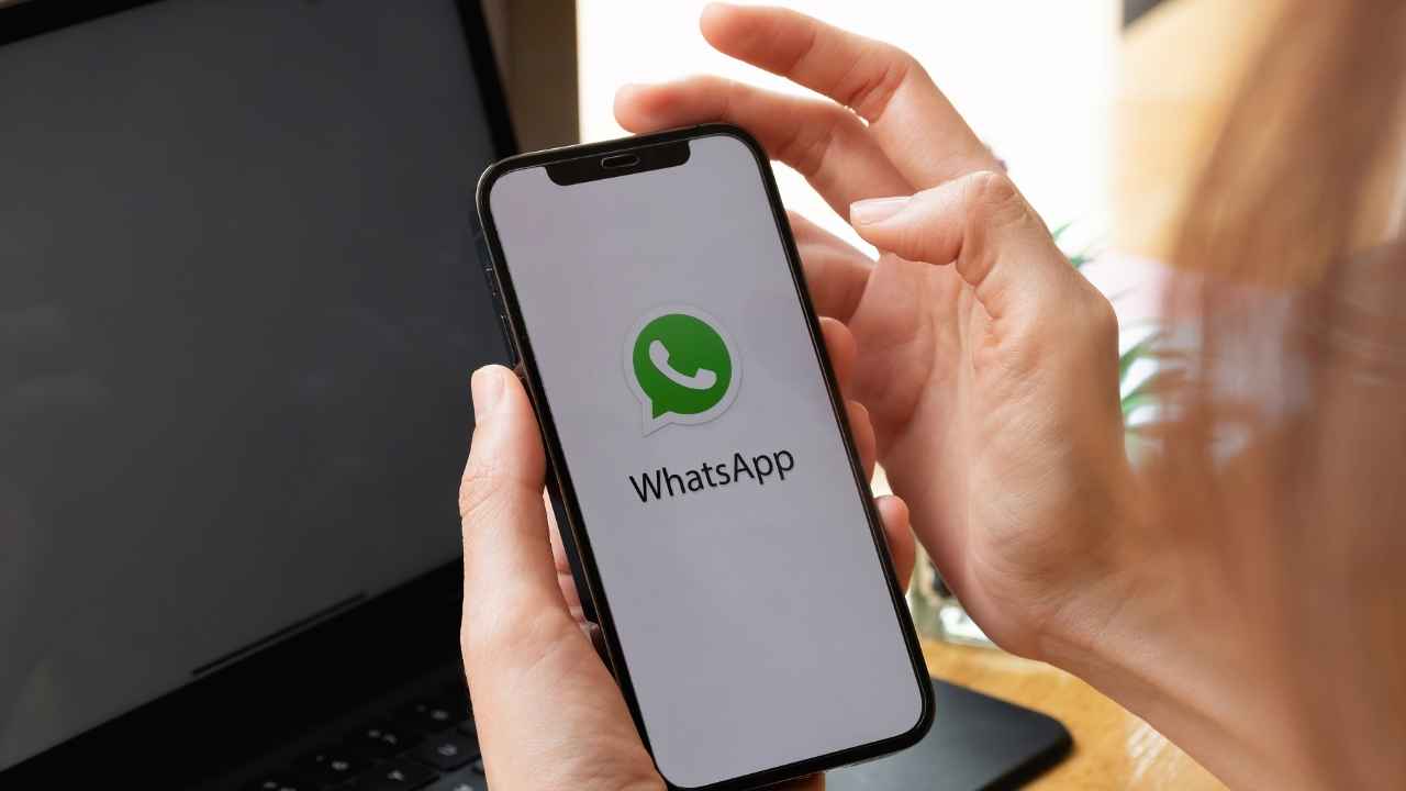 WhatsApp में आया ये जबरदस्त फीचर, ऐप से ही फोन में सेव हो जाएगा दस्तावेज, जान लीजिए तरीका